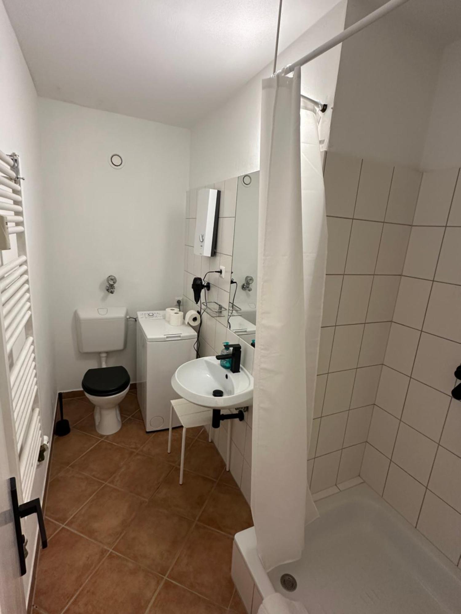 Hevals Budget & Beyond * Berlijn